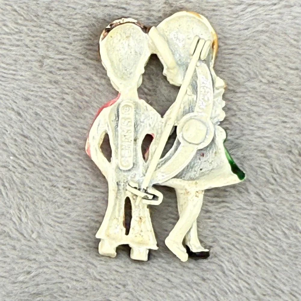 Vintage Couple Brooch Enamel Pendant‎ Bale Signed